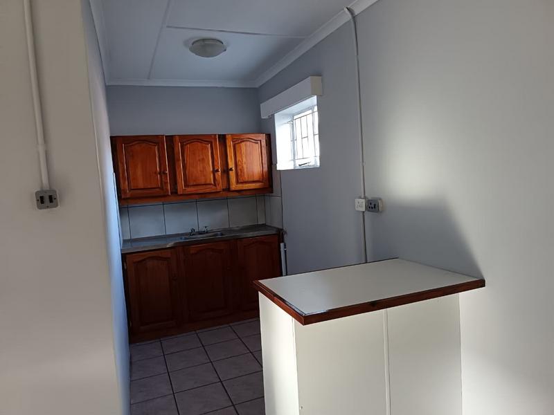 2 Bedroom Property for Sale in Albertinia Western Cape